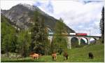 Gterzug 5140 mit Ge 6/6 II 703  St.Moritz  auf Talfahrt ber das Albulaviadukt III.