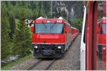 UNESCO Welterbetag bei der RhB. RE1133 mit Ge 4/4 III 648  Susch  bei Preda. (12.06.2016)