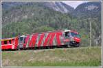 RE1132 mit der Ge 4/4 III 642  Breil/Brigels  kurz vor Reichenau-Tamins. (25.04.2011)