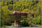 S1 1517 mit ABe 4/16 3104 auf der Hinterrheinbrücke bei Reichenau-Tamins.