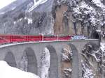 Die Ge 4/4 III 650 am Landwasserviadukt, 28/01/2015