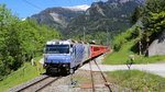 Albula-Schnellzug mit Ge 4/4 649  Lavin  aus St.