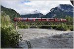 S1 1510 mit ABe 4/16 3103 auf der Hinterrheinbrücke bei Reichenau-Tamins. (17.06.2016)