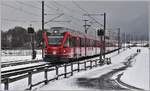 IR1137 mit Allegra ABe 8/12 3515 bei Felsberg. (19.11.2017)