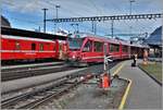 S1 1515 mit ABe 4/16 3102 nach Rhäzüns in Landquart. (04.04.2018)