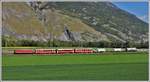 5135 nach Samedan mit Ge 6/6 II 704  Davos  bei Felsberg.