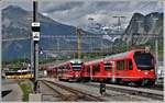 ABe 4/16 Capricorn 3115+3114 auf Probefahrt und Begegnung mit ABe 4/16 Allegra 3102 als S1 1525 in Untervaz-Trimmis.
