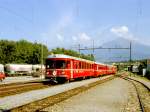RhB Regionalzug 835 von Landquart nach Chur vom 23.08.1997 Einfahrt Untervaz mit schiebenden Triebwagen, ABDt 1715 - B - B - Be 4/4 515.