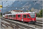 S1 1506 mit ABe 4/16 3105 fährt in Chur ein.