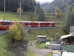Blick vom Aussichtswagen auf den Bernina Express bei der Fahrt in Richtung Tirano (Italien) am 10. Oktober 2019.


