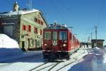 RhB Dienstzug fr GRAUBNDEN TOURS 9472.1 von Ospizio Bernina nach Pontresina am 31.01.1998 in Ospizio Bernina mit Triebwagen ABe 4/4II 47 - ABe 4/4II 44 - B 2092
