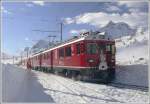 In Bernina Lagalb kommt uns der R1632 aus Poschiavo entgegen.