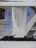 Die Tre von ABe 4/4 III 51 - Pontresina 02-02-2009 - ACHTUNG fr LAWINEN ...