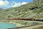 RhB REGIONALZUG 431 von St.Moritz nach Tirano am 04.09.1997 am Lago Bianco mit Triebwagen ABe 4/4II 44 - ABe 4/4II 41 - B 2233 - BD 2472 - AB 1544 - B 2308 - B 2234 - Rw 8263 - Kk 7358.