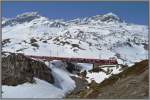 R1644 auf der unteren Berninabachbrcke bei Bernina Lagalb.