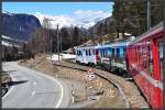 R1648 mit ABe 4/4 III 51  Poschiavo  und 53 Tirano  zwischen Bernina Suot und Morteratsch. (18.04.2013)