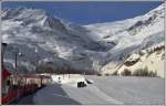 R1621 oberhalb Alp Grüm mit dem Palügletscher.
