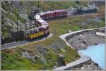 R1625 mit Allegra 3501 am Ufer des Lago Bianco auf dem Berninapass.