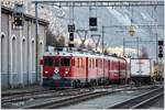 R1641 mit ABe 4/4 III 55  Diavolezza  und 54  Hakone  in Pontresina.