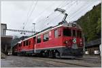 ABe 4/4 III 54  Hakone  und 56  Corviglia  warten in Poschiavo das Ende der Streckensperre ab. (27.04.2017)