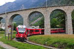 RhB - Triebzug ABe 8/12 3513  Simeon Bavier  bei der Ausfahrt aus dem Kreisviadukt von Brusio am 23.08.2018