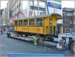 Bernina C114 diente über die Weihnachtstage als temporäre Fonduestube im Garten des RhB Verwaltungsgebäudes in Chur.