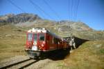 RhB - Regionalzug 1657 von St.Moritz nach Tirano am 31.08.2007 Ausfahrt Arlas-Galerie am Lago Pitschen mit Triebwagen ABe 4/4 II 42 + ABe 4/4 II 41 - B 2471 - AB 1541 - B 2311 - B 2313 - B 2452 - A 1274 - B 2097 - B 2095
