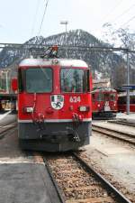 Ge 4/4 II 624  Celerina/Schlarigna  mit Regionalzug 1952 nach Scuol-Tarasp wartet am 4.