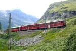 RhB - Bernina-Express 972 von Tirano nach St.Moritz am 18.08.2008 beim Drachenloch mit Triebwagen ABe 4/4 II 42 + ABe 4/4 II 41 - Bp 2507 - Bp 2506 - Bp 2502 - Bps 2512 - Api 1303 - Api 1305  