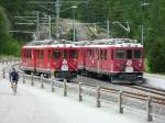 Ab hier geht es nur noch mit dem Mountainbike weiter. Sowohl die Strae als auch die Bahnstrecke war mit Gerll verschttet, sodass fr die Triebwagen der Rhtischen Bahn in Moreratsch schluss war.