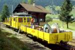 RhB OBERLEITUNGS-BAUZUG am 04.09.1996 in Celerina Station mit Xk 9336 - Xm 2/2 9916 - Xk 9029.