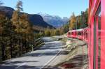 Regio nach St.Moritz auf der Fahrt Richtung Station Morteratsch,gleich kommt die bekannte  Montebello Kurve.Bald gibt es die Welterbestrecke der RhB Albula/Bernina auch bei Google Street View.14.10.11