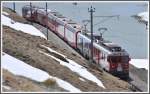 BerninaExpress 976 von Tirano nach St.Moritz bei Ospizio Bernina.