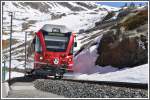 Allegra mit BerninaExpress 951 kurz vor dem Bernina Hospiz. (15.05.2012)