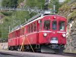 Die ABe 4/4 Nr.32+33 verkehren an diesem Nachmittag als Regionalzug von Alp Grm nach St.Moritz. (18.09.2001)