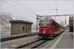 R1621 mit ABe 8/12 3515 in Ospizio Bernina 2253m. (28.11.2015)