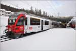 E1617 mit ABe 8/12 3512 in Pontresina. (25.02.2016)