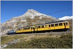 Bahnoldtimer-Wochenende im Engadin.Montebello-Express mit den beiden ABe 4/4 I 30 und 34, sowie dem Pianobar Wagen WR-S 3820 bei Bernina Lagalb mit dem Piz Alv.