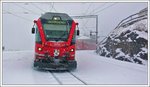 Der Winter ist da. Bernina Express 951 mit ABe 8/12 3513 beim 20 minütigen Halt auf Alp Grüm 2091m ü/M. (05.11.2016)