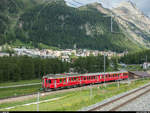 10 Jahre UNESCO Welterbe RhB. Bahnfestival am 9./10. Juni 2018 in Samedan und Pontresina. Zwischen den beiden Festplätzen wurden die Regelzüge durch Busse ersetzt und es verkehrten verschiedenste historische Kompositionen als Gratis-Festshuttle im Halbstundentakt.<br>
Am Samstagabend fand in Pontresina eine grosse Fahrzeugparade statt, von der hier nur die Kompositionen gezeigt werden sollen, welche nicht auch an anderer Stelle abgelichtet werden konnten. Hier der  Fliegende Rhätier  ABe 4/4 501.