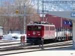 RhB - Ge 6/6  703 bei Rangierarbeiten im Bahnhof Samedan am 07.04.2010