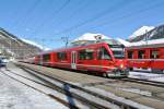 ENGADIN SKIMARATHON 2014: Doppeltraktion Stammnetz Allegra ABe 4/16 3101+3105  BGA  als Extrazug in Bever.