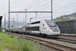 TGV Lyria 4416 durchfährt den Bahnhof Gelterkinden.