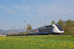 TGV Lyria 4405 mit der Disney Werbung, fährt Richtung Bahnhof Sissach.