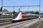 TGV Lyria 4728 durchfährt den Bahnhof Rupperswil. Die Aufnahme stammt vom 12.05.2022.