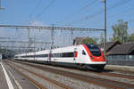 ICN 500 027  Henri Dunant  durchfährt den Bahnhof Rupperswil.