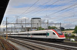 ICN 500 034  Gustav Wenk  durchfährt den Bahnhof Pratteln.