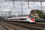 RABe 501 008-3  Giruno  durchfährt den Bahnhof Rupperswil.