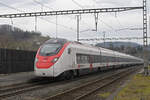 RABe 501 031-5 Giruno durchfährt am 24.02.2025 den Bahnhof Gelterkinden.
