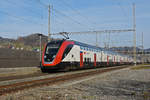 RABe 502 205-3 Twindexx durchfährt den Bahnhof Gelterkinden.